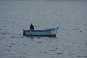 bateau de pêche pour l'artésien